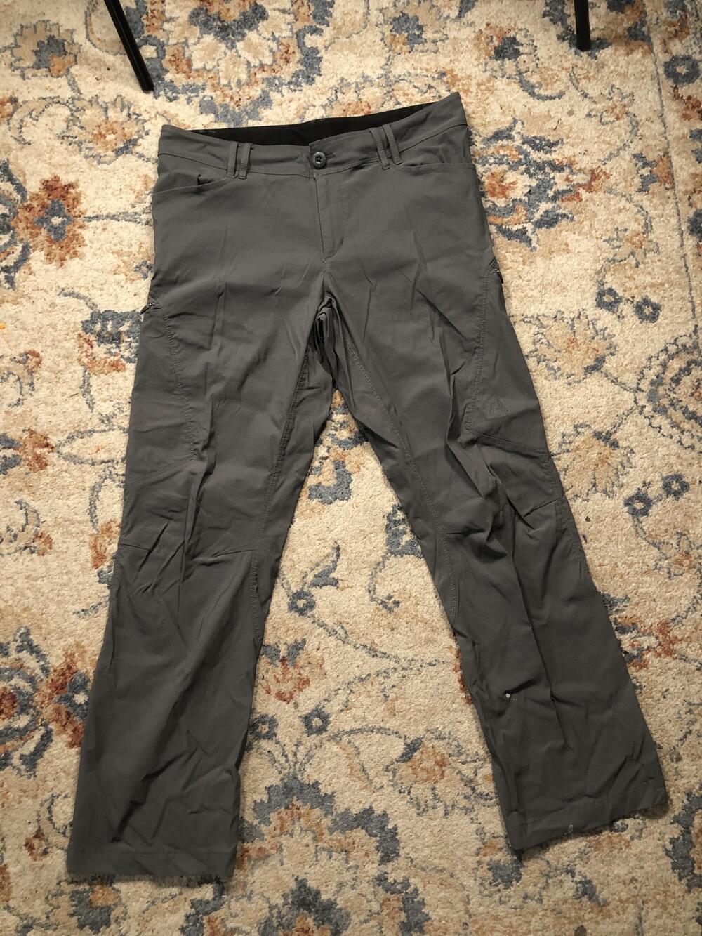 Eddie Bauer First Ascent Pants Mens 32x30 Gray Hiking Climbing Outdoors
